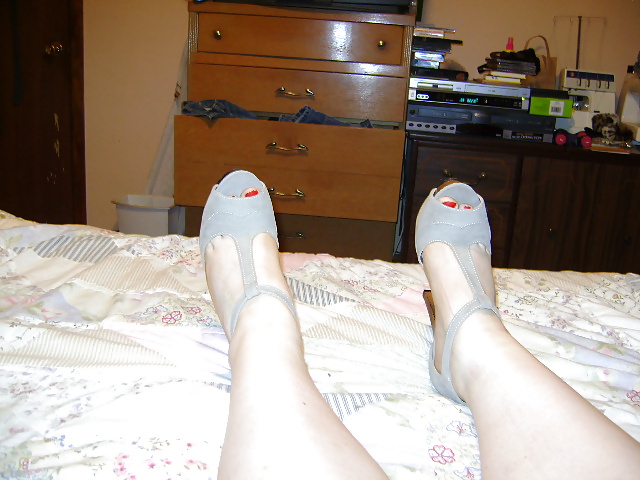 Pies bonitos
 #34698808