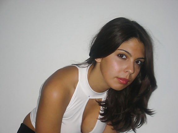 Amat Non Nude 01 - Caterine (Please Comment) #27816082