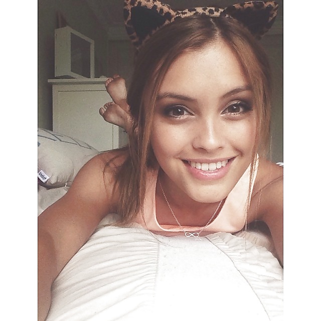 Cute and sexy Aussie teen Sarah Ellen #30380719