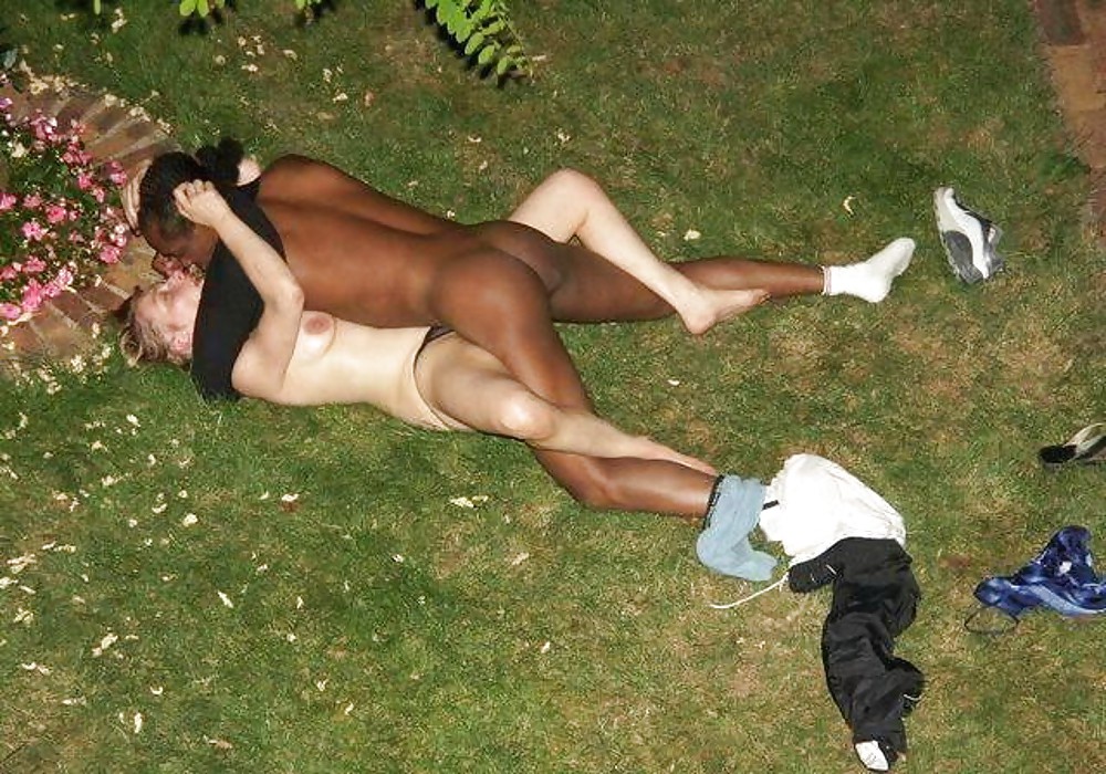 Esposas de swing con extraños 1
 #34707246