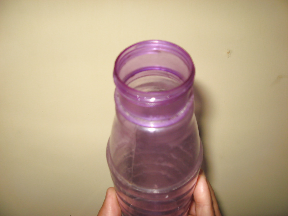 Play with bottle . length compareing  #40806534
