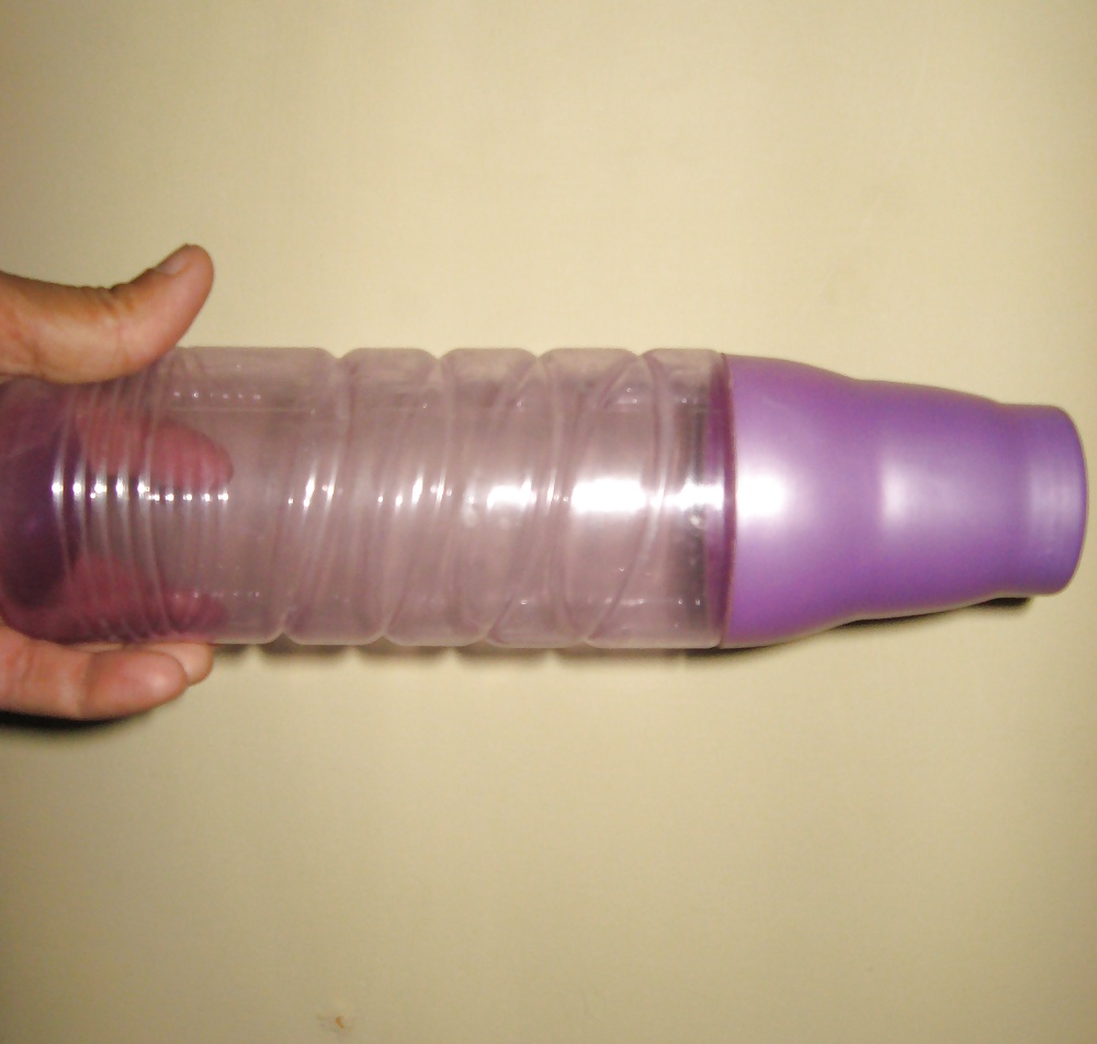 Play with bottle . length compareing  #40806543