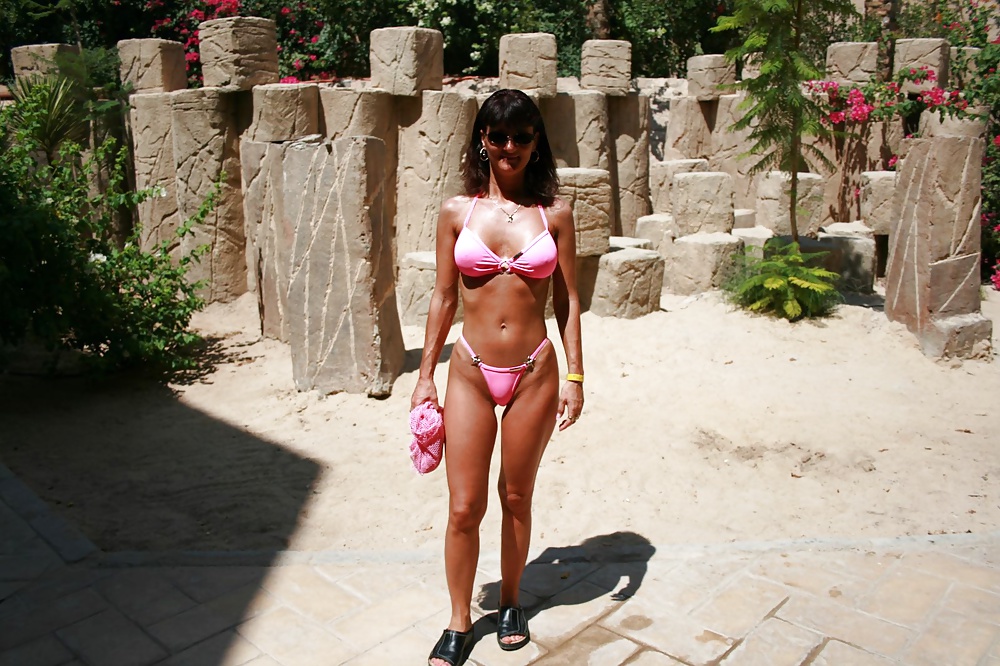 Muy caliente kriszta
 #33722728