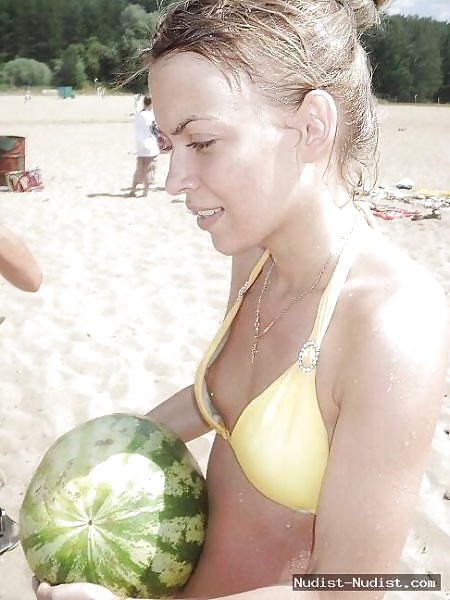 Nippel slip and small tits #41004621