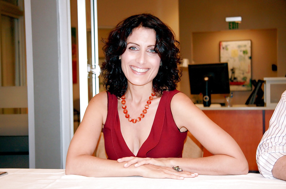 Lisa Edelstein aka Dr. Lisa Cuddy 6th #32987170