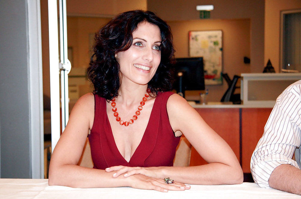 Lisa Edelstein aka Dr. Lisa Cuddy 6th #32987174