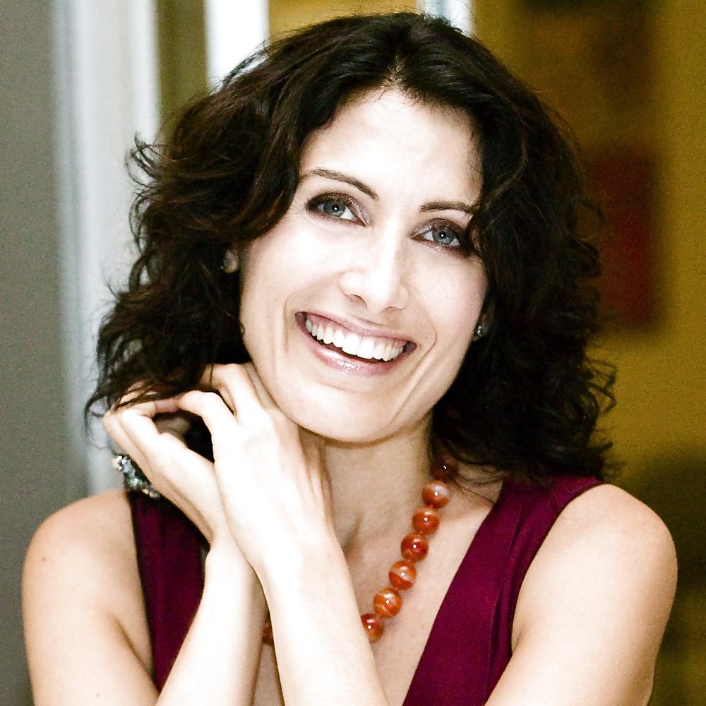 Lisa Edelstein aka Dr. Lisa Cuddy 6th #32987188