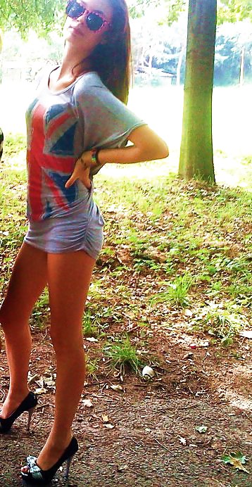 ティーンズレッグ
 #37777176