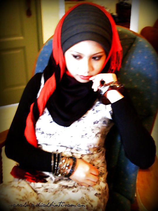 Turbanli hijab arabo, turco, asiatico nudo - non nudo 16
 #37455943