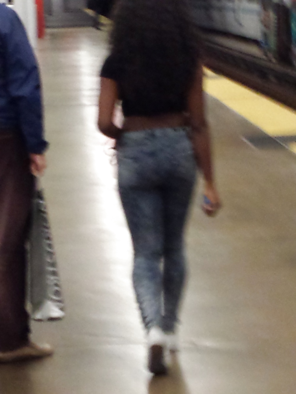 Failed attempts at butt shots #30754639