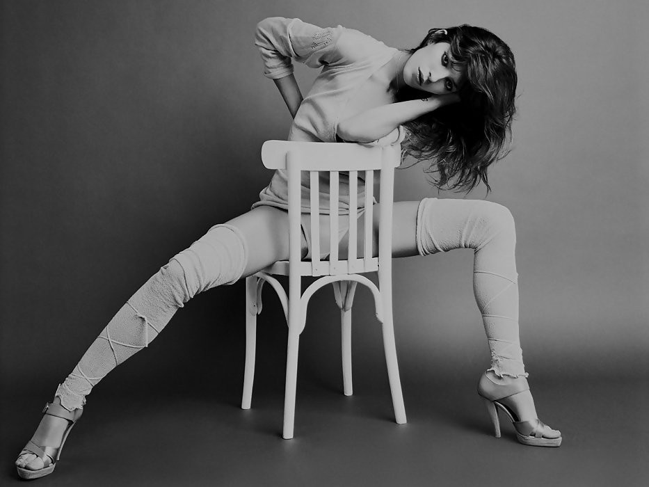 Lou doillon
 #27855055