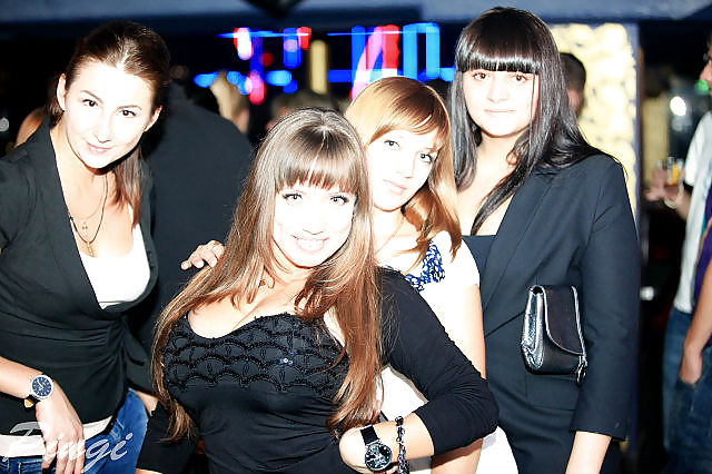 Mujer rusa tetona 1083
 #22943397