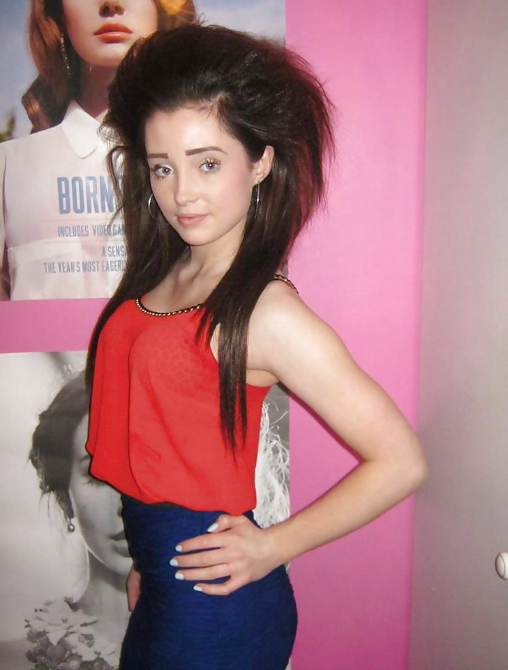 淫らな女たち #3
 #40827258