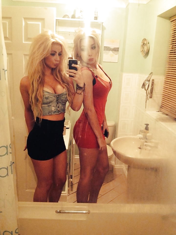 淫らな女たち #3
 #40827327