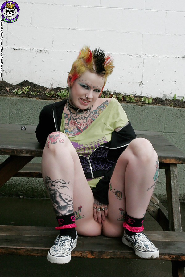 ピアス
 #36783214