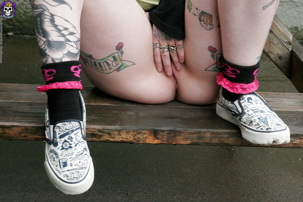 ピアス
 #36783216