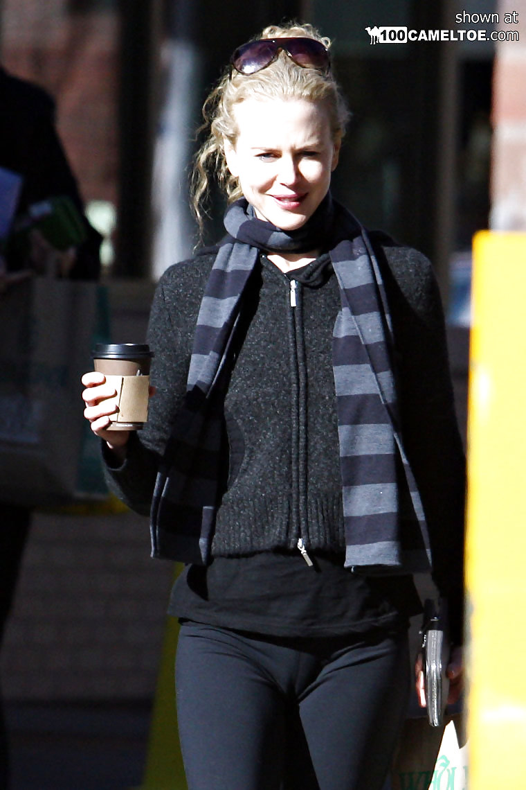 31.12.2013 Nicole Kidman x22 #25921791