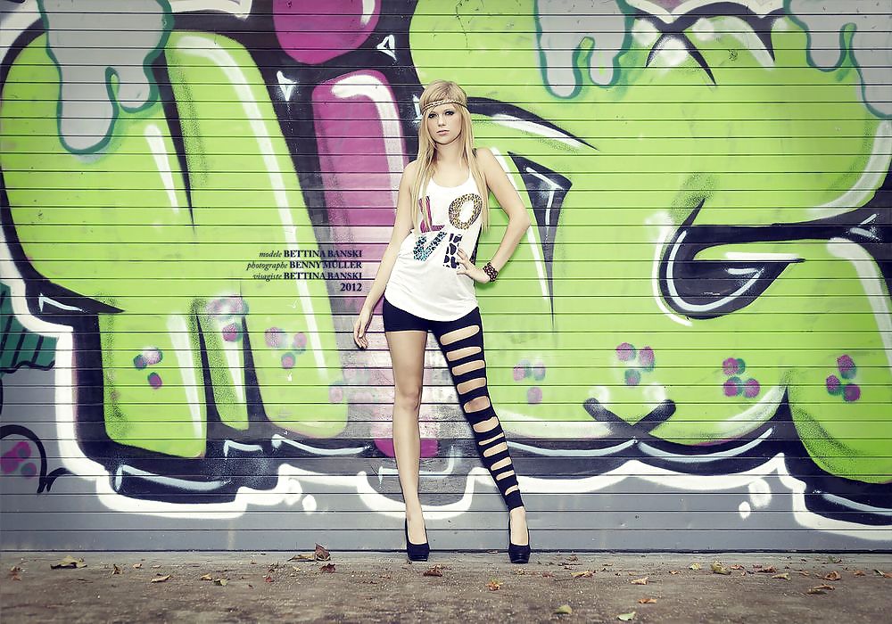 Bettina banski
 #23039980