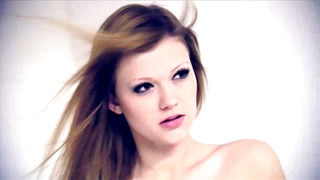 Bettina banski
 #23040191