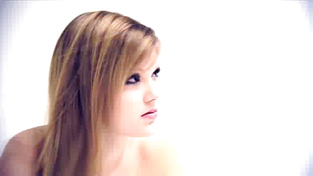 Bettina banski
 #23040223