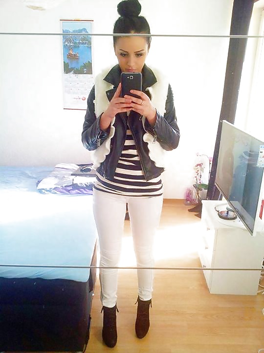 Dilara Kucuk #35599690