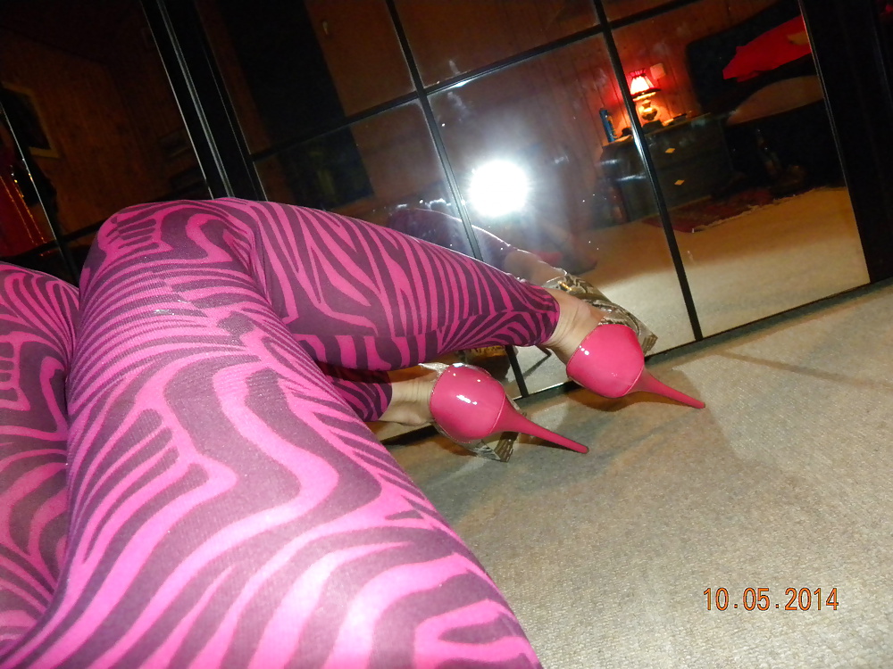 Heels agaim
 #29545416