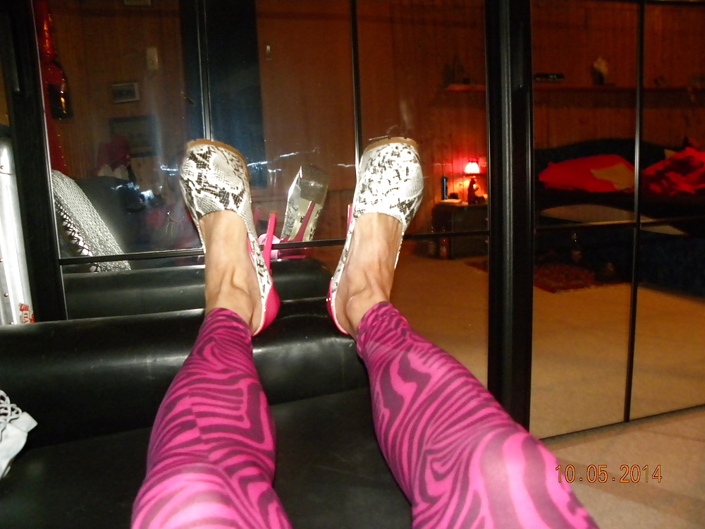 Heels agaim
 #29545445