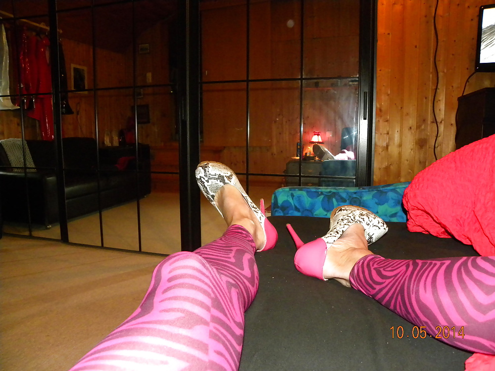 Heels agaim
 #29545469