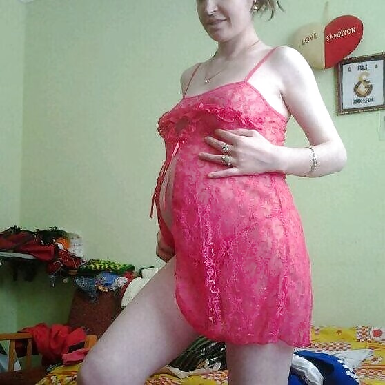 Hamile turk kizi - turkish pregnant girl #30304391