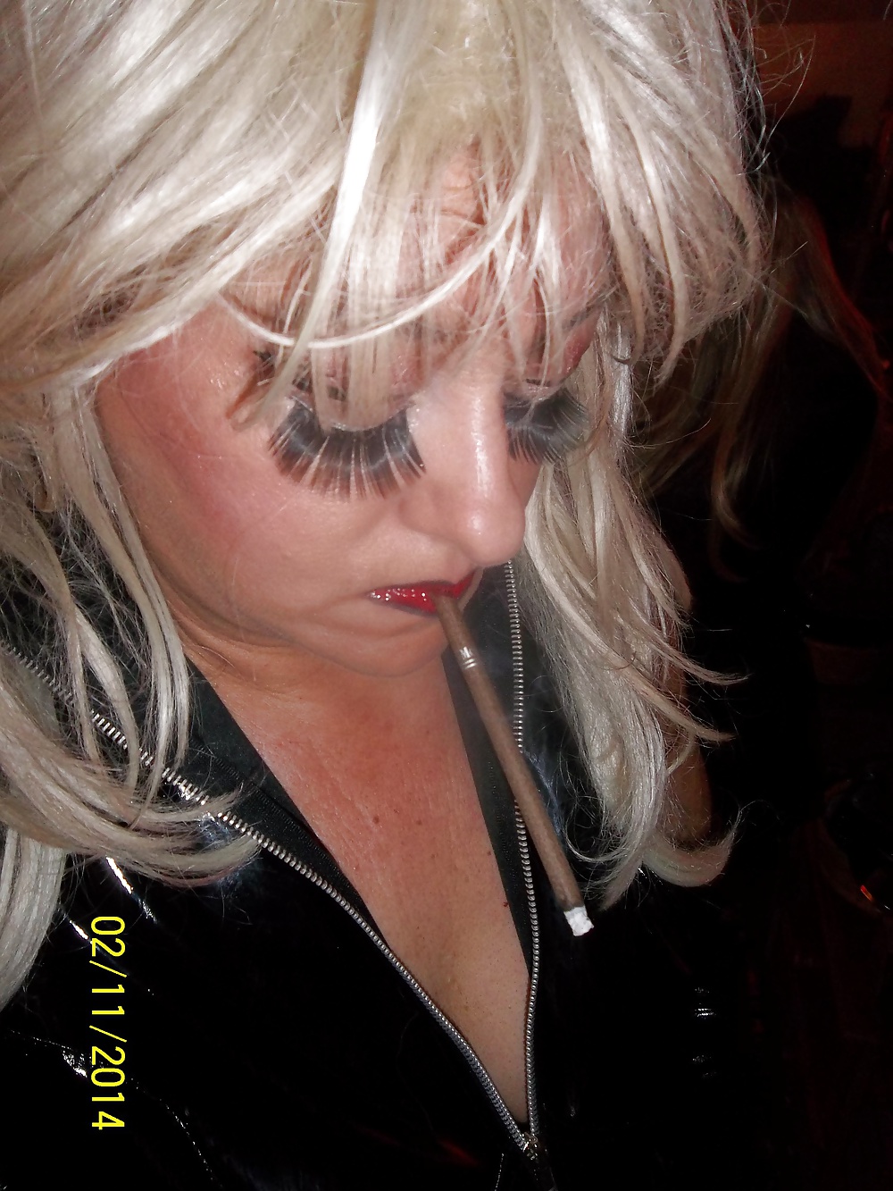 日曜にはより多くのbj
 #31464393