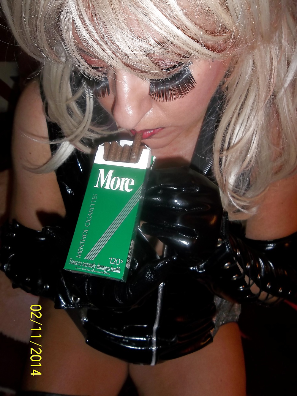 日曜にはより多くのbj
 #31464555