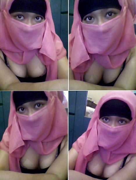 Hijab spia anale jilbab paki turco indo egypt iran
 #36267231