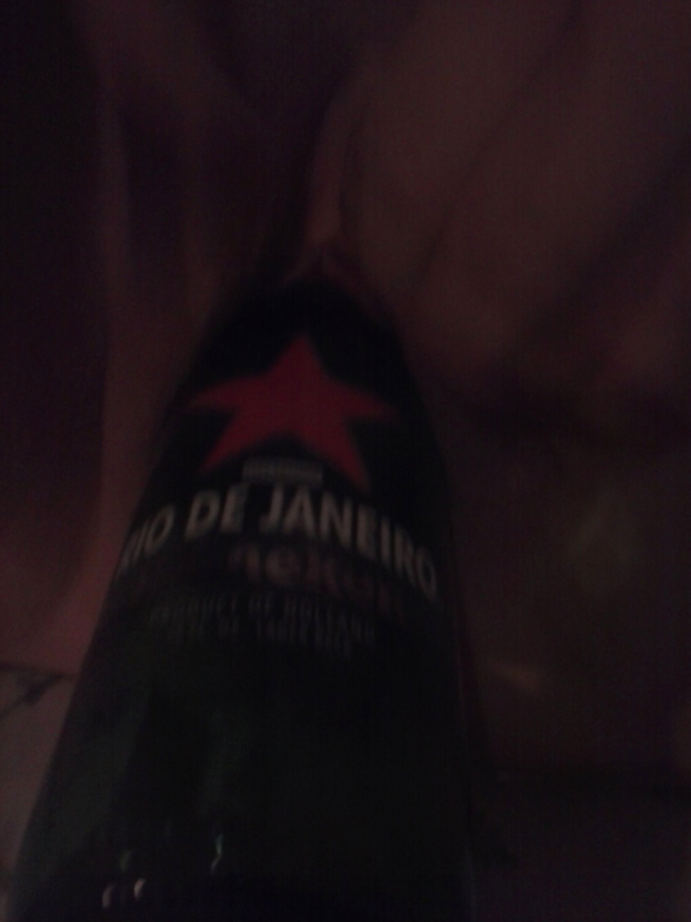 Diversión con la botella
 #28538880