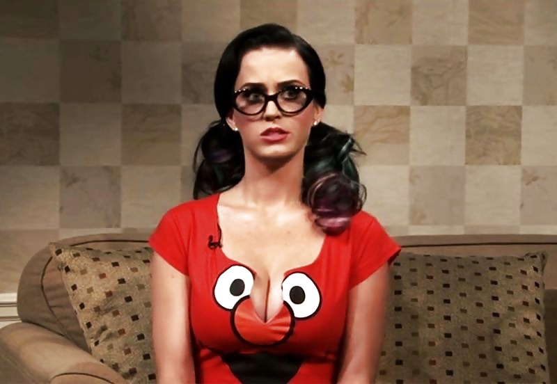 Katy Perry's Boobs #30003871