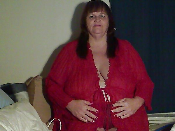 Todo en braless 98.
 #23774034