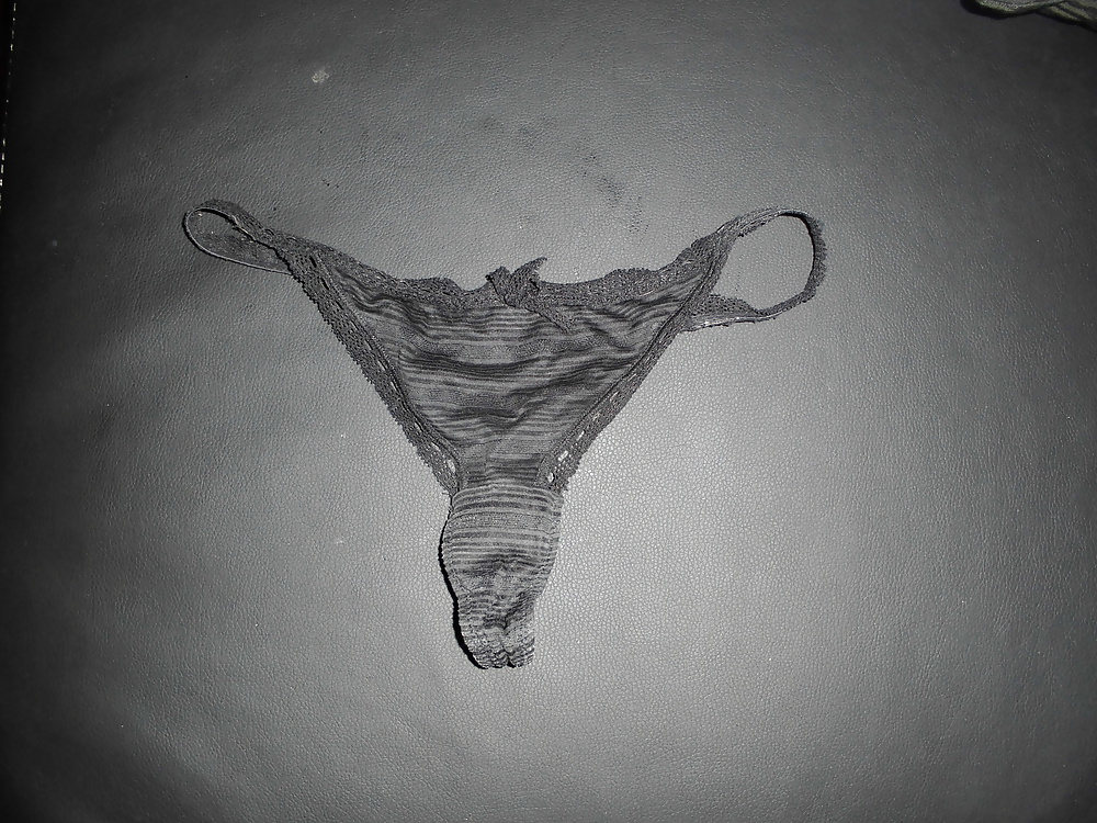 Encontré algo de ropa :) ups ahora soy yo
 #29259176