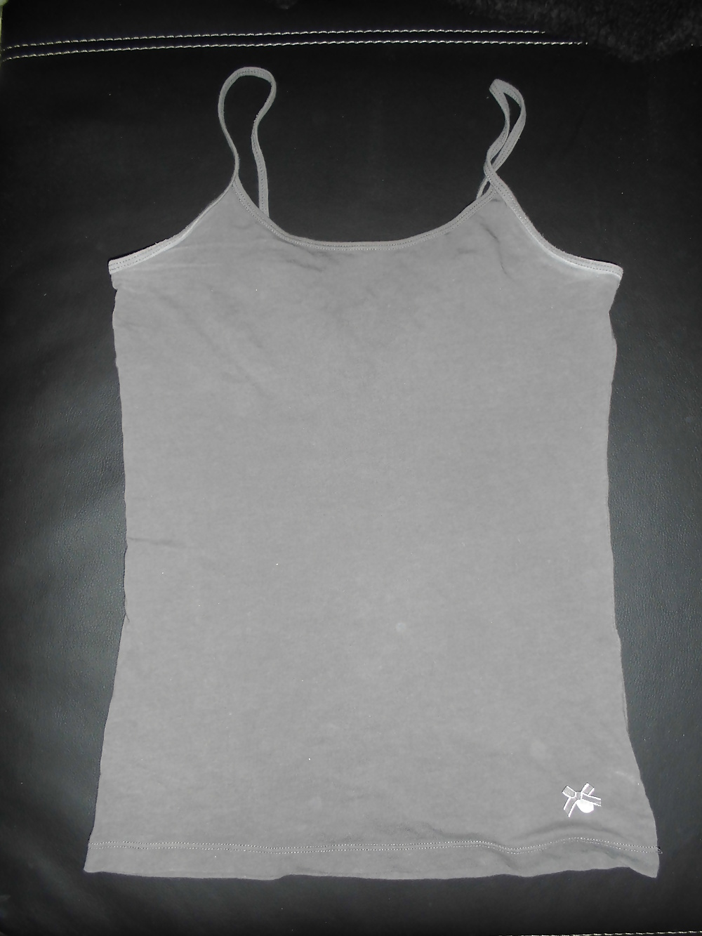 Encontré algo de ropa :) ups ahora soy yo
 #29259247