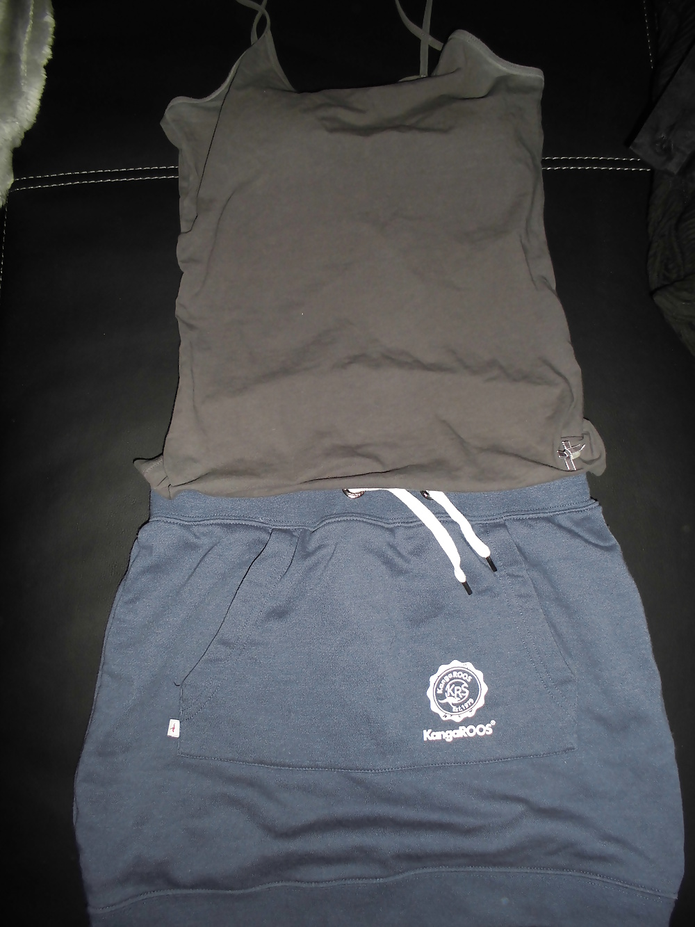 Encontré algo de ropa :) ups ahora soy yo
 #29259255