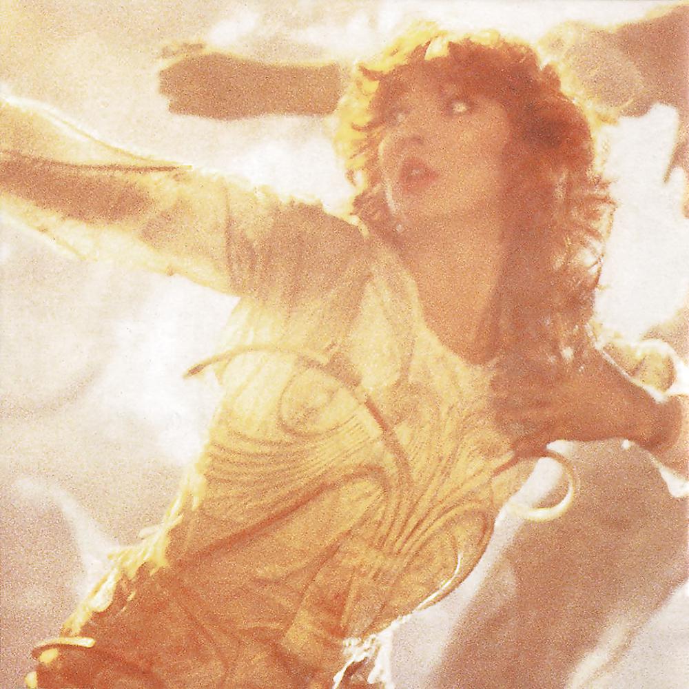 Kate bush - dea 2.
 #25183214