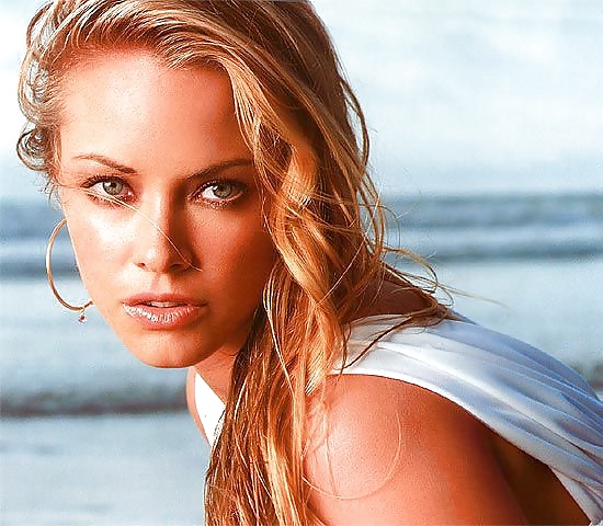 Kristanna loken
 #30005471
