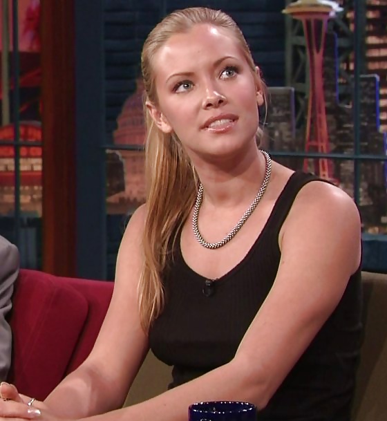 Kristanna loken
 #30005606
