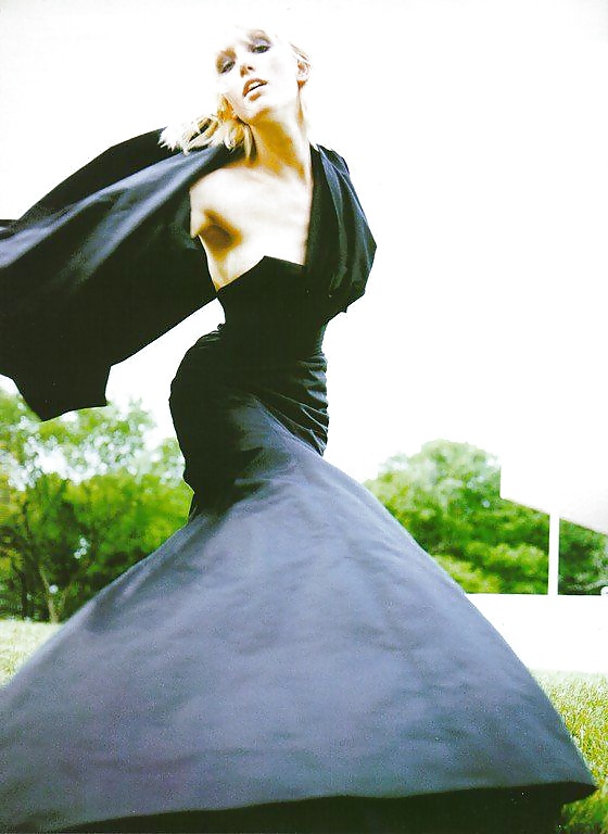 Kristanna loken
 #30005820