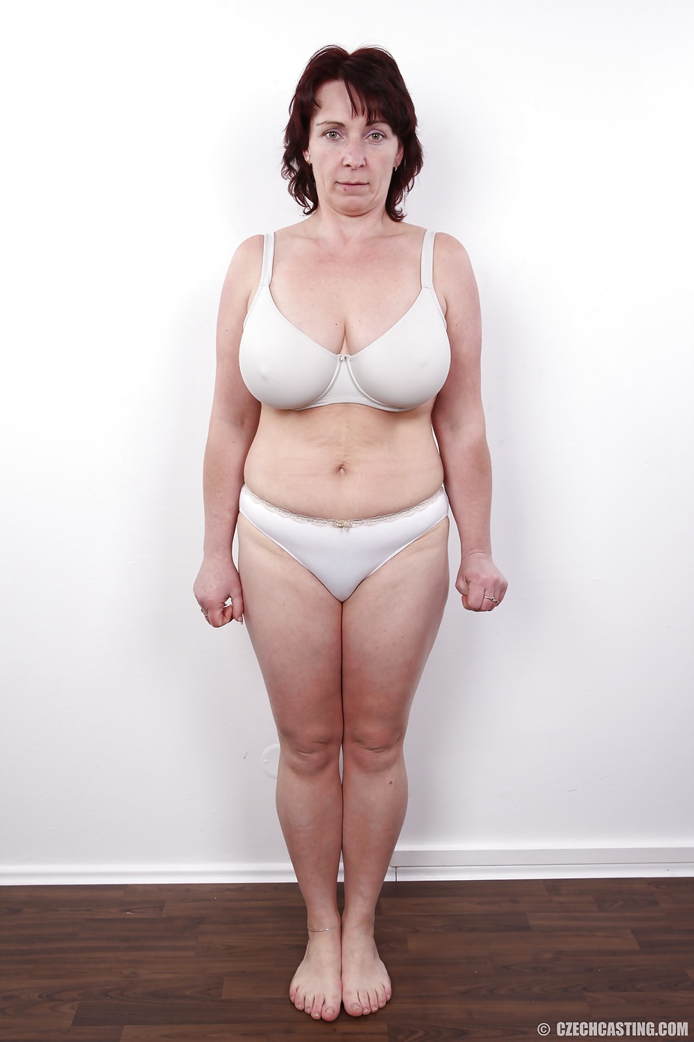 ミロスラバ
 #32106803