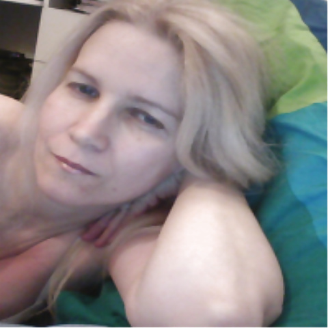 Tania Russische Milf Blonde Russische Neues Jahr Tease #40860715