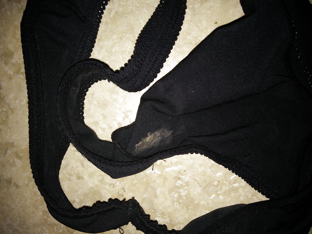 No mi hermana de 22 años en tanga y bragas
 #32016501