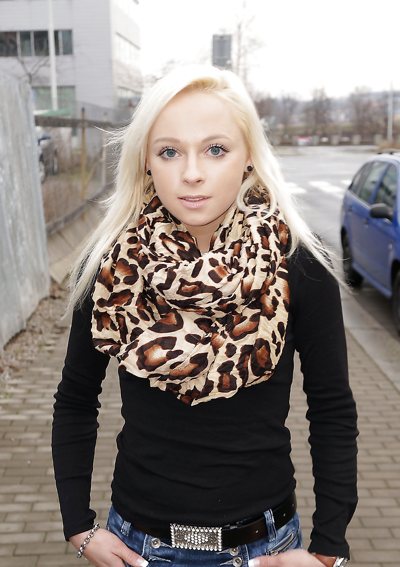 Teenie 595 #35322890