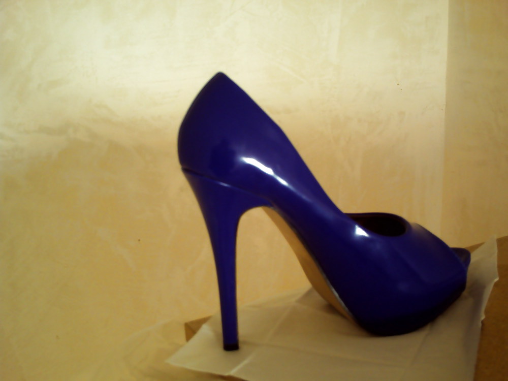 Baiser Nouveaux Talons Chaussures Bleues #34207566