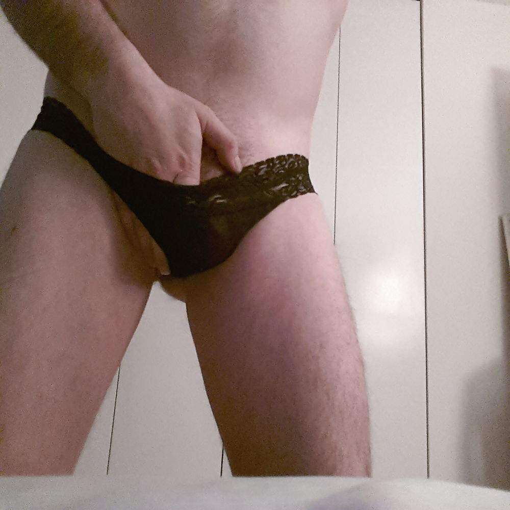 Schwarze Spitzen-String #26405573