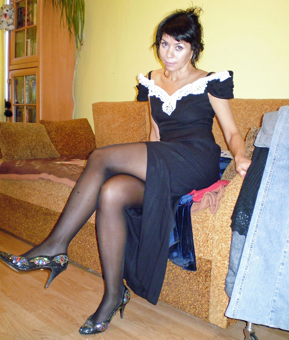 Women Dressed to Seduce (NN) #26957942