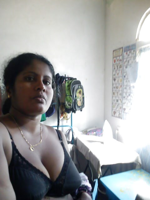 Sri Lankan Aunty #36800451
